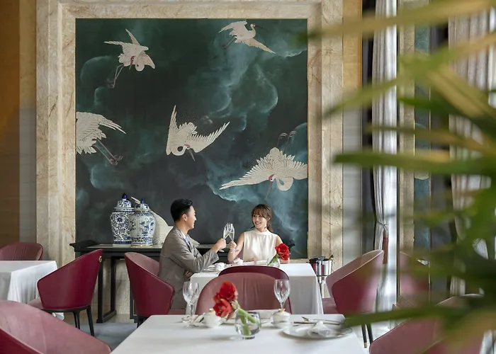 Four Seasons 5*